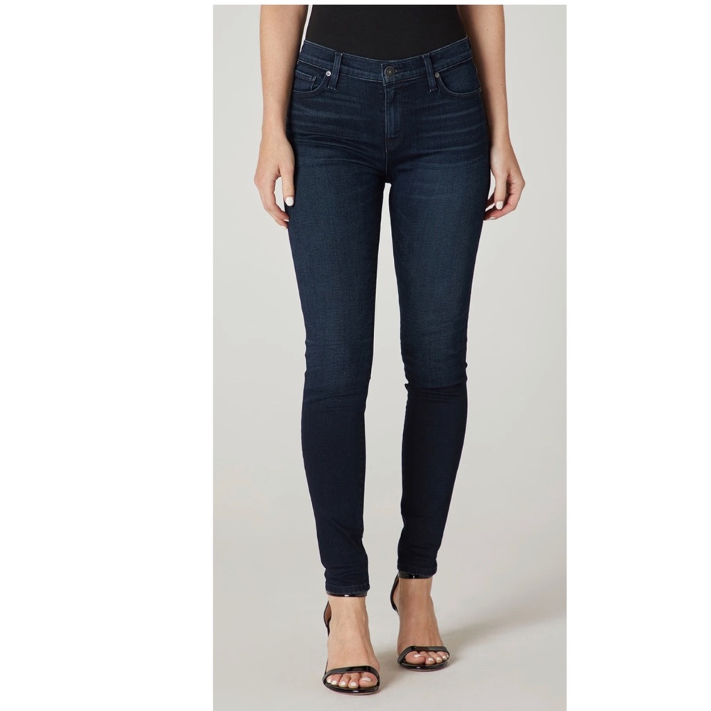 - Hudson -Nico Mid-Rise Super Skinny Jean-